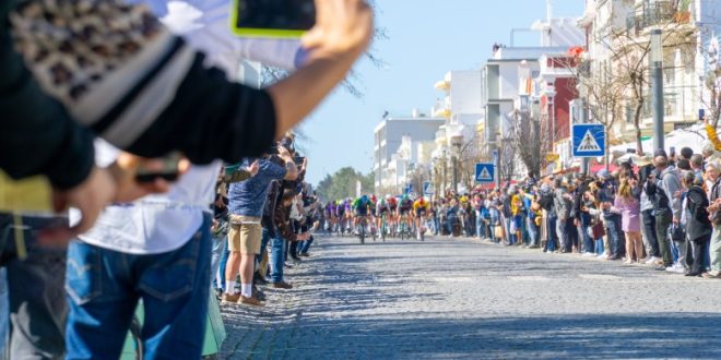 Volta ao Algarve em Olhão